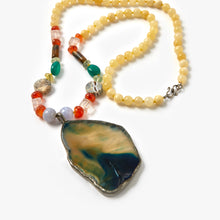 Load image into Gallery viewer, Agate Crystal Mala